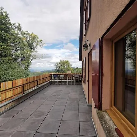 L'estive, A La Ferme En Montagne